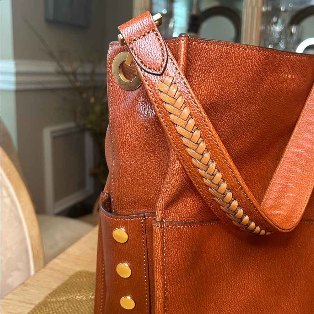 HAMMITT Davis Medium Shoulder Bag - Picture 3 of 13
